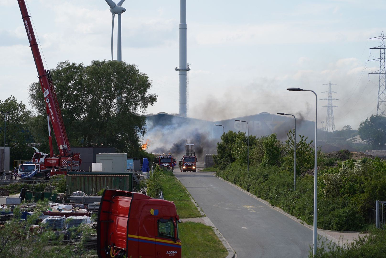 Grote brand bij Gelder van Papier Groep in Zutphen