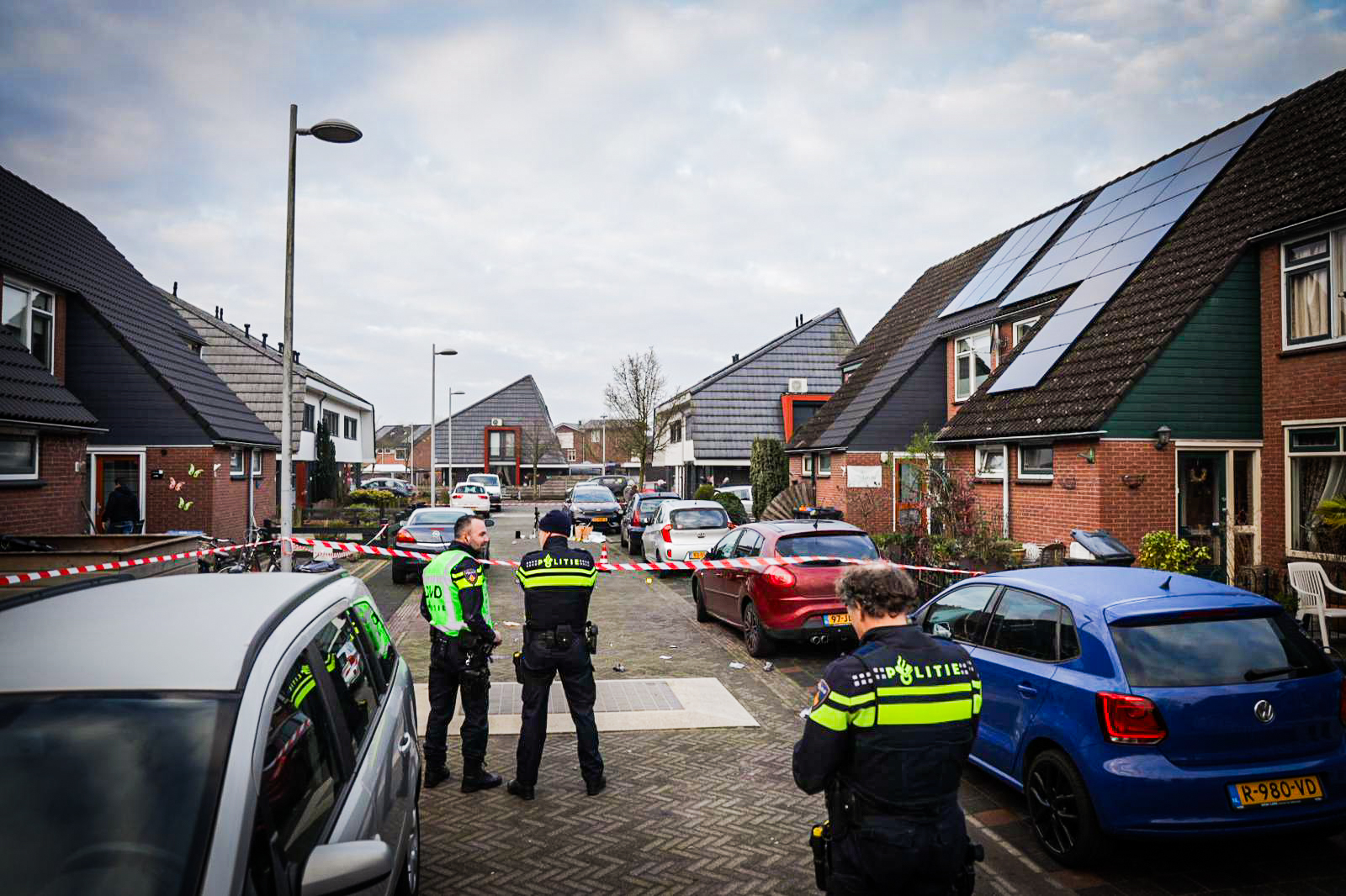 (Update) Politie schiet man neer na steekpartij in Doetinchem