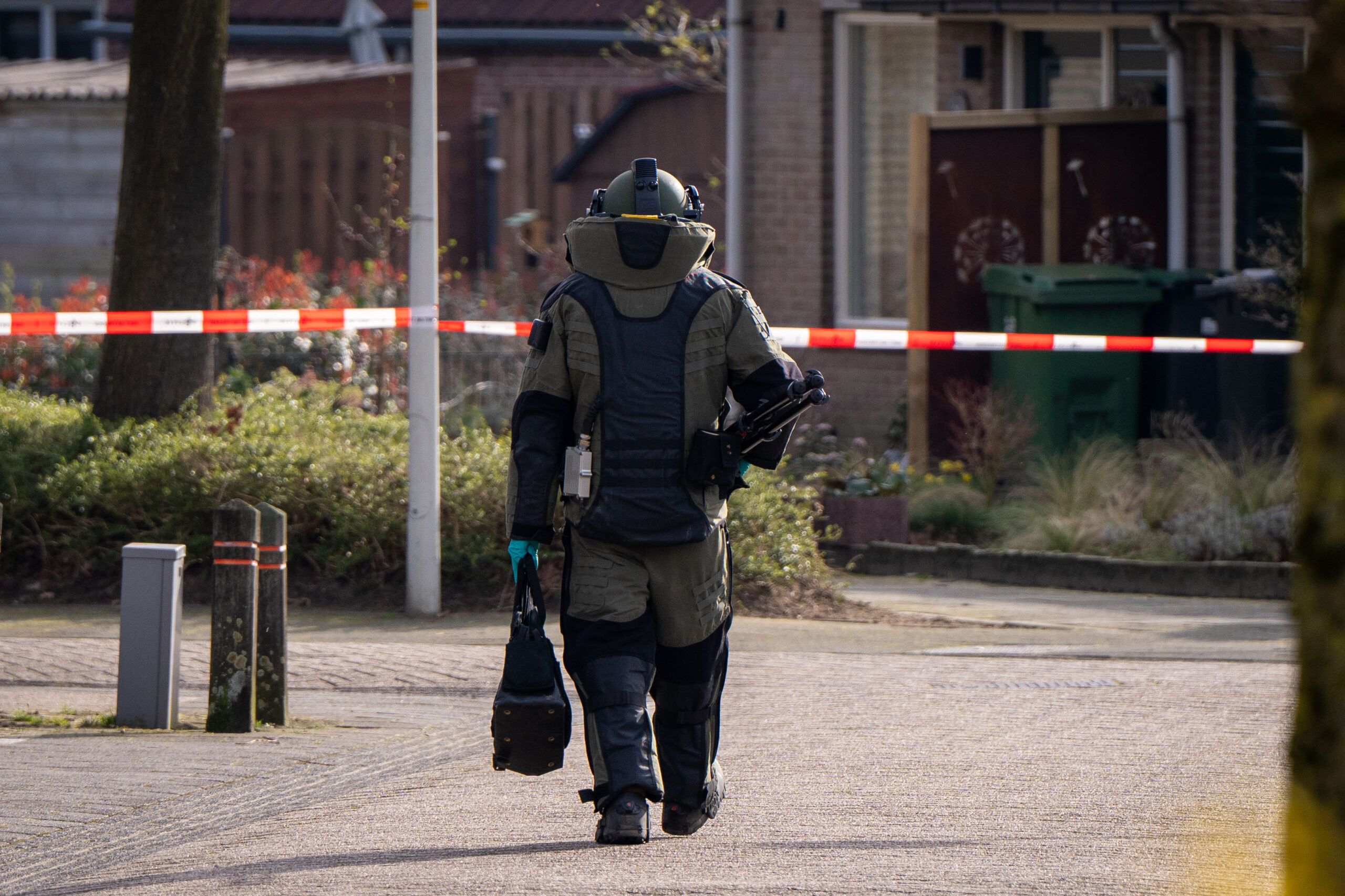 Politie waarschuwt voor zelfgemaakte explosieven op straat