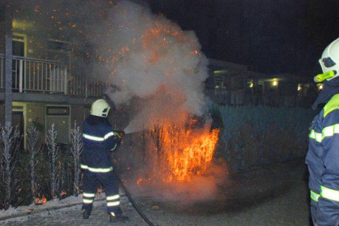 Coniferen in brand Eerbeek 4| Foto Sander de Vries