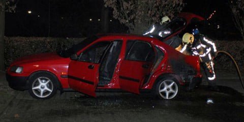 Autobrand Apeldoorn|Foto Pim Velthuizen/PVFotografie.nl Autobrand Apeldoorn|Foto Pim Velthuizen/PVFotografie.nl