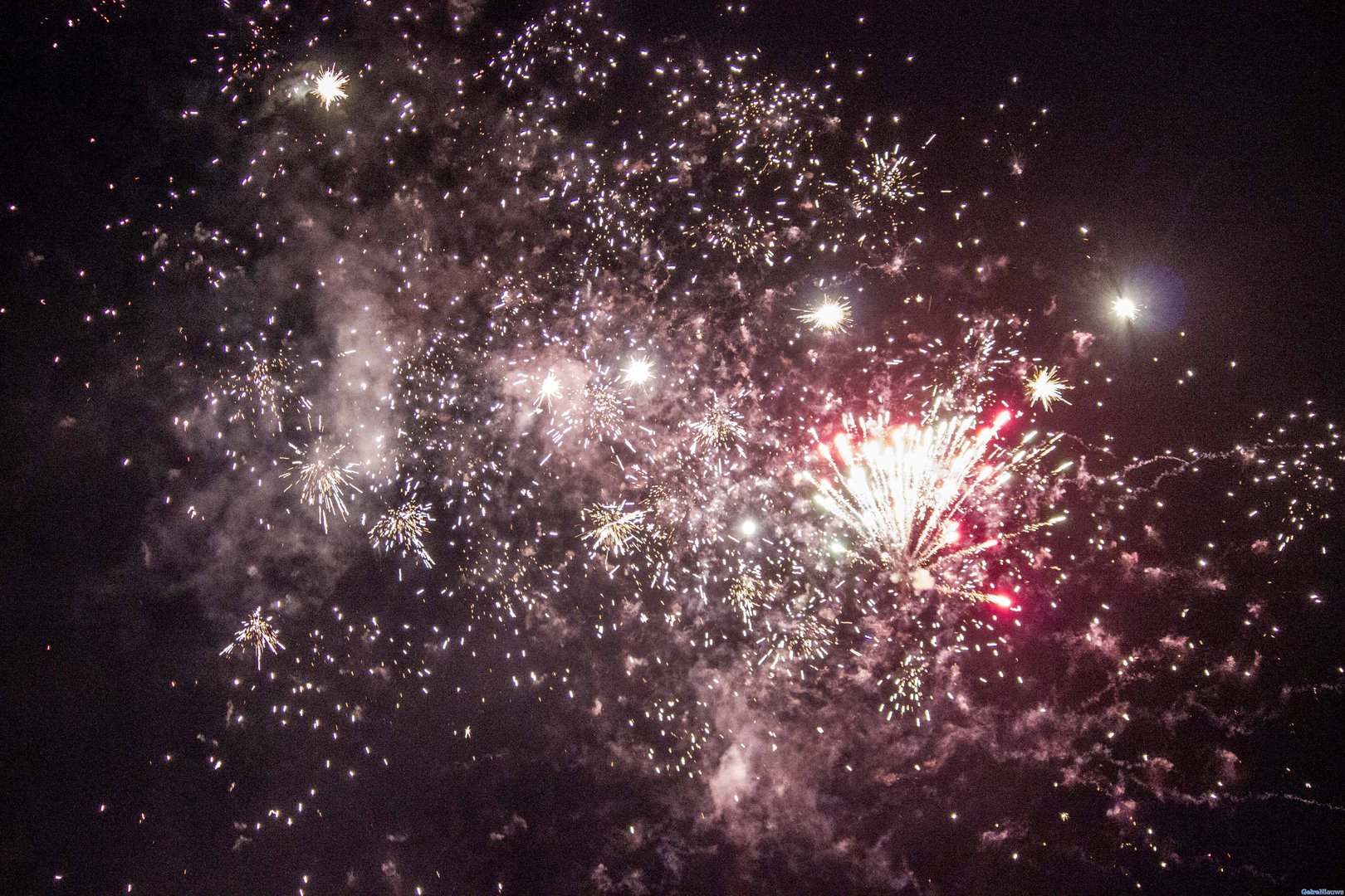 OMT buigt zich op verzoek van kabinet over vuurwerkverbod