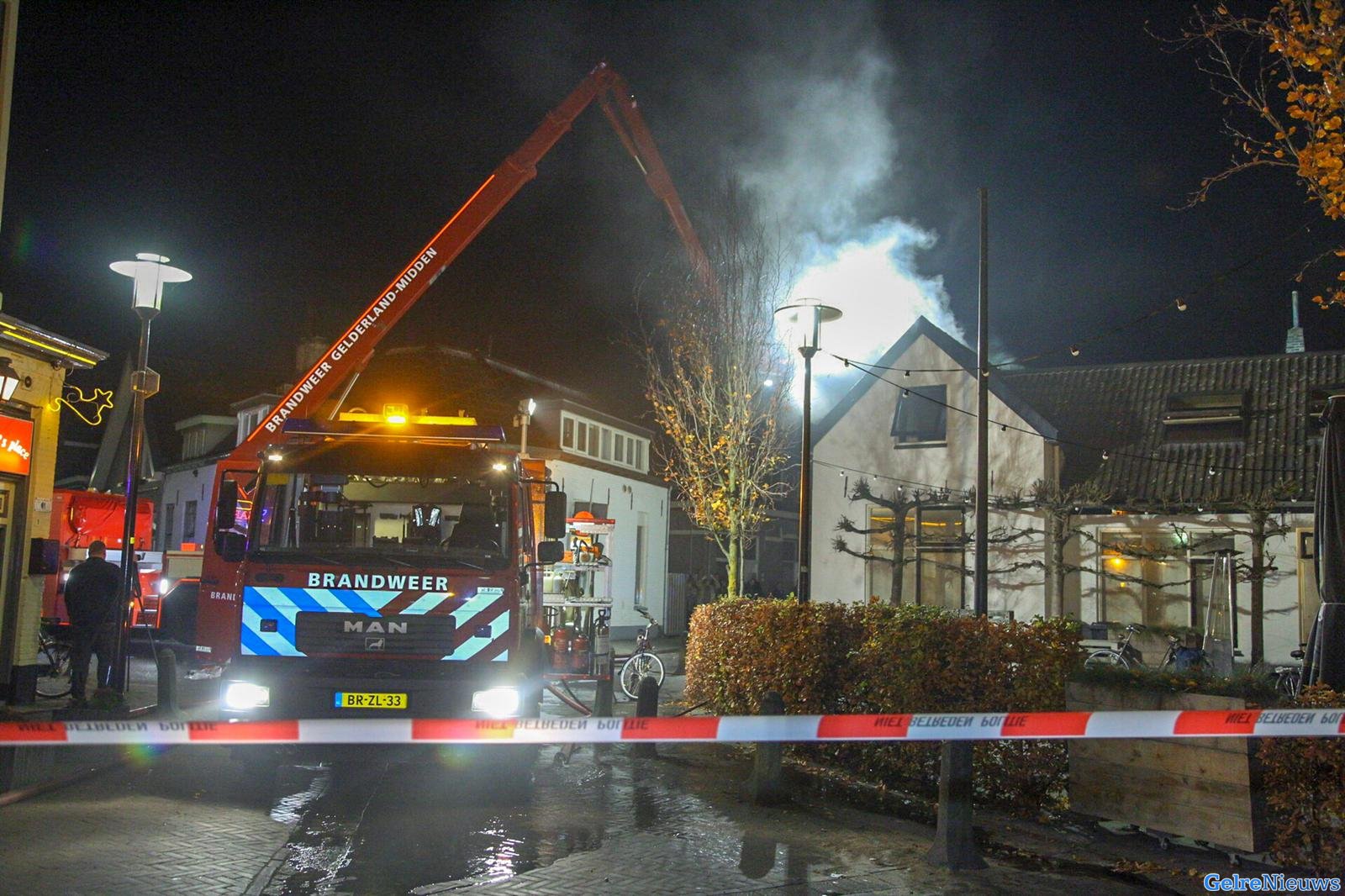 Flinke woningbrand op de Spoorstraat in Dieren