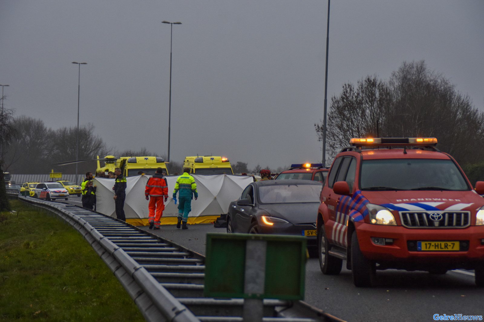 Persoon overleden op de snelweg A50 bij Heelsum