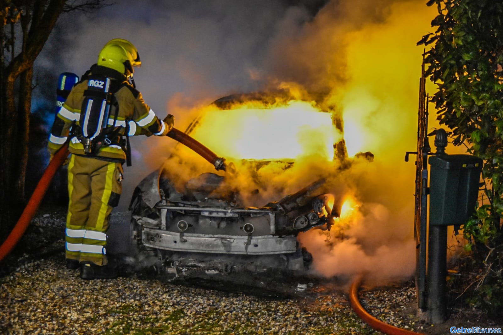 Drie autobranden binnen een uur tijd in Nijmegen