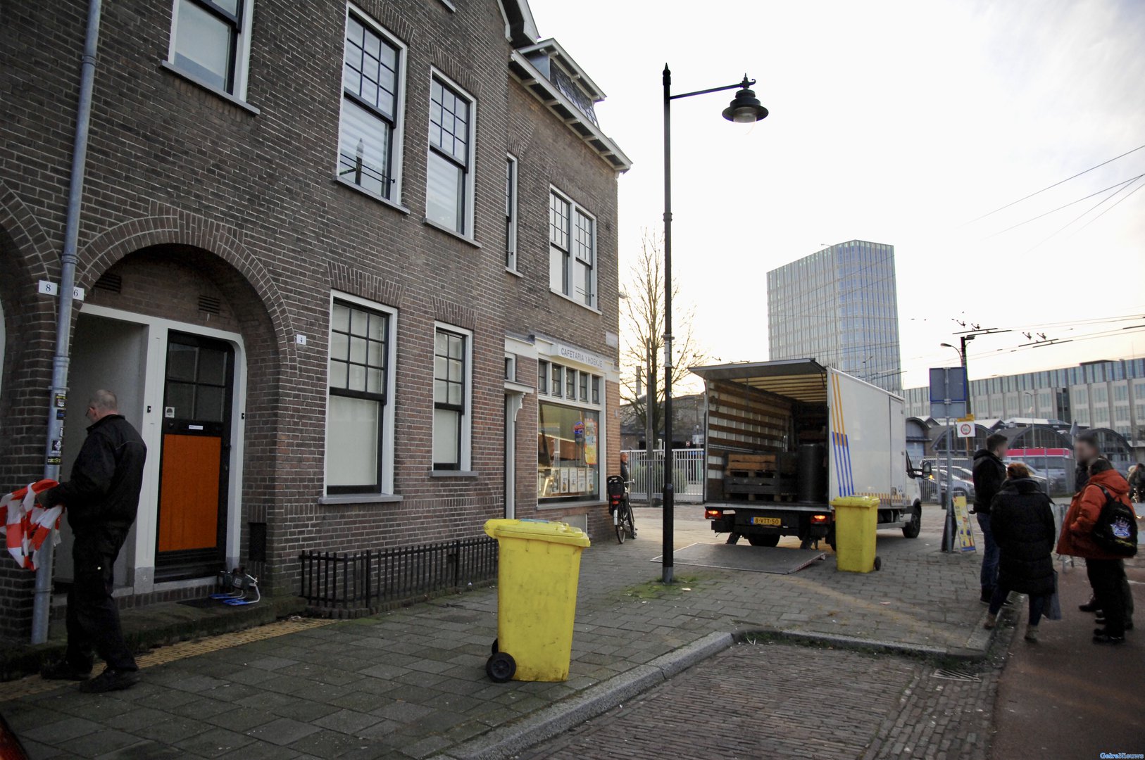 Hennepkwekerij tegenover brandweerkazerne Arnhem