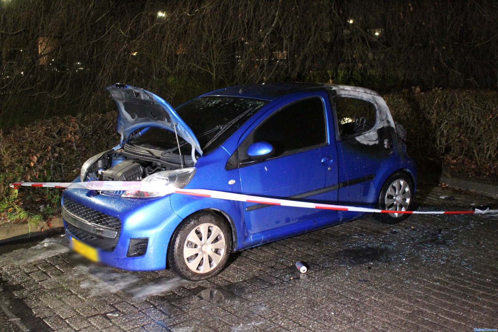 Alweer autobrand in Nijmegen, 10de binnen één maand tijd