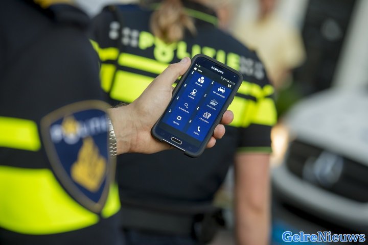 Jongen (15) beroofd van zijn spullen in Beuningen