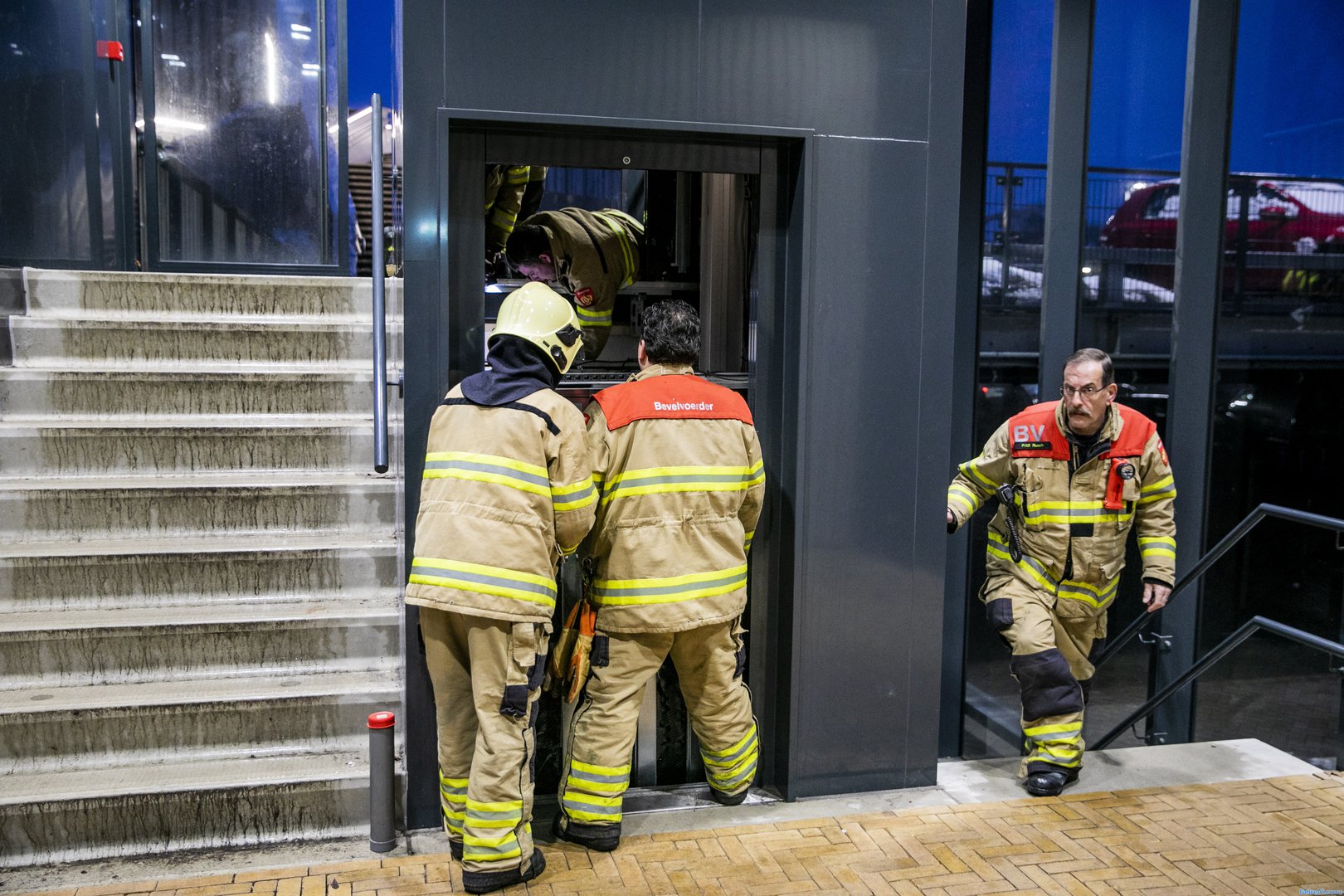Opnieuw mensen vast in de lift bij station Dieren