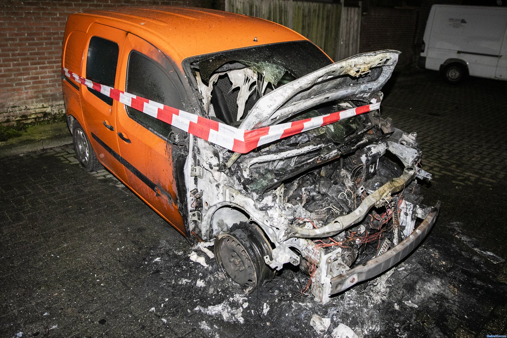 Weer een autobrand in Nijmeegse wijk Tolhuis