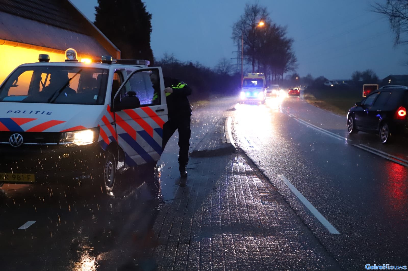 Motorrijder zwaargewond na val tijdens motorrit