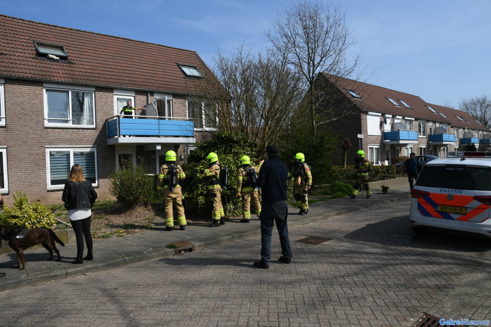 Brand in Duiven: hulpverleners gaan woning niet in