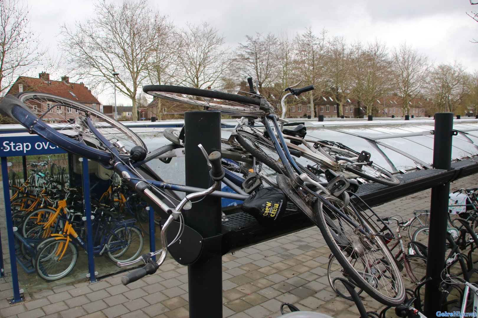 Vandalisme rond station Duiven