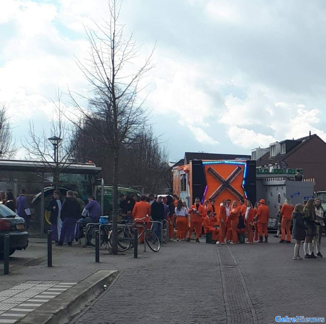 Asociaal gedrag tijdens carnavalsoptocht Groesbeek, apparatuur ingenomen