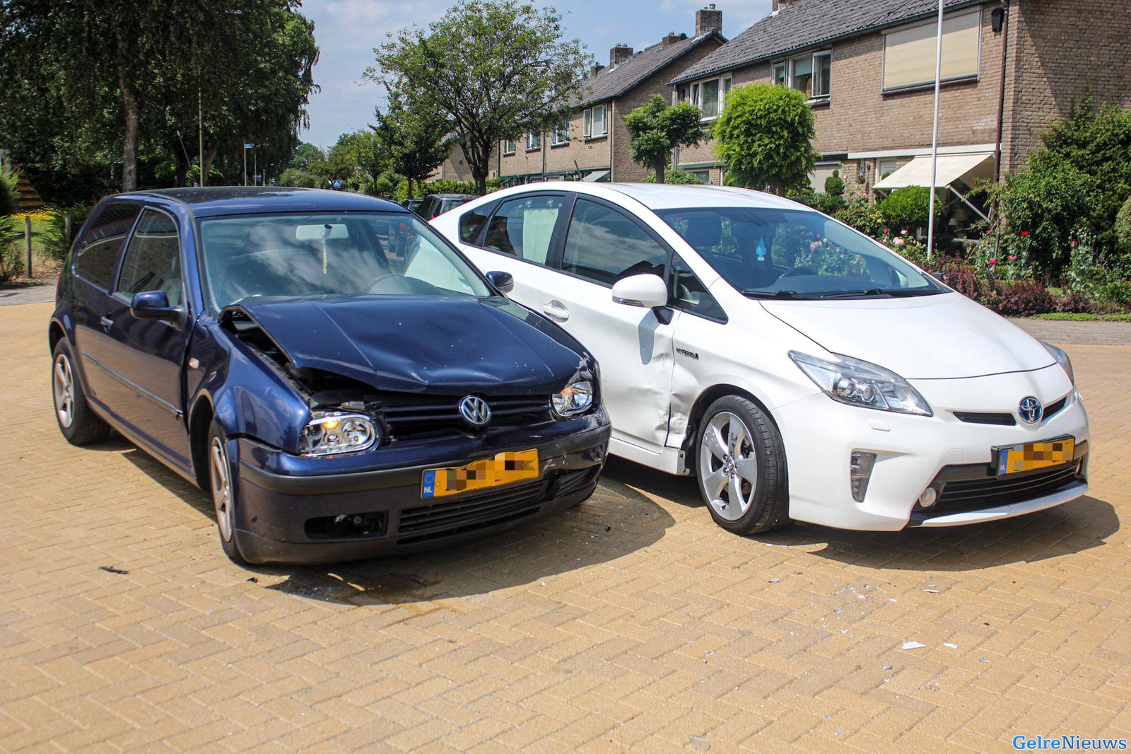 Veel schade bij aanrijding in Eerbeek
