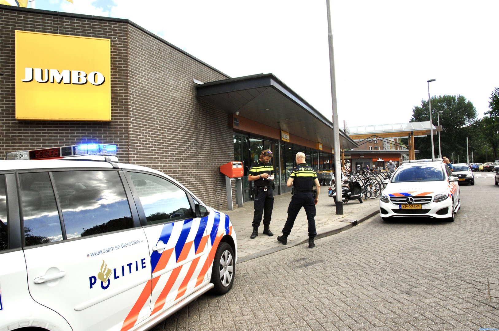 Poging tot beroving bij Jumbo in Arnhem