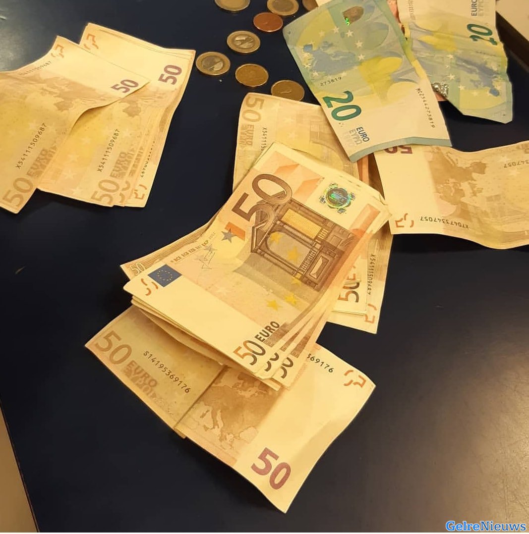 Alcoholcontrole vierdaagse: Man met drank en drugs & €3000,- vals geld