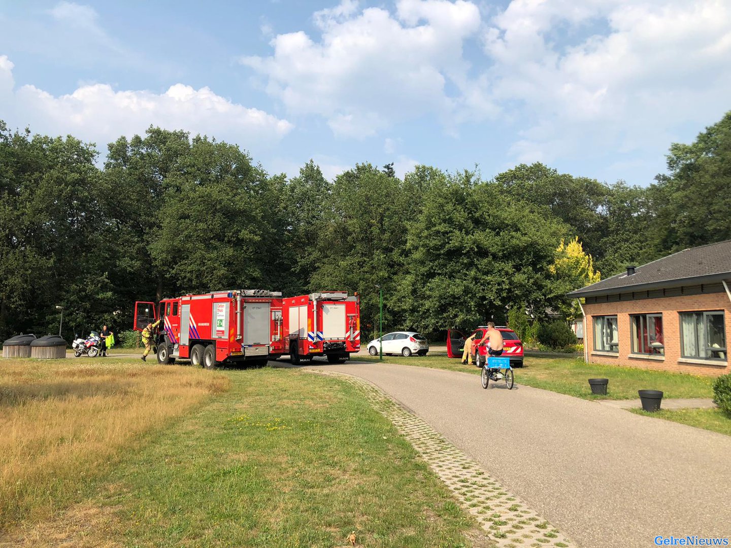 Brandweer rukt groots uit voor kleine natuurbrand in Arnhem