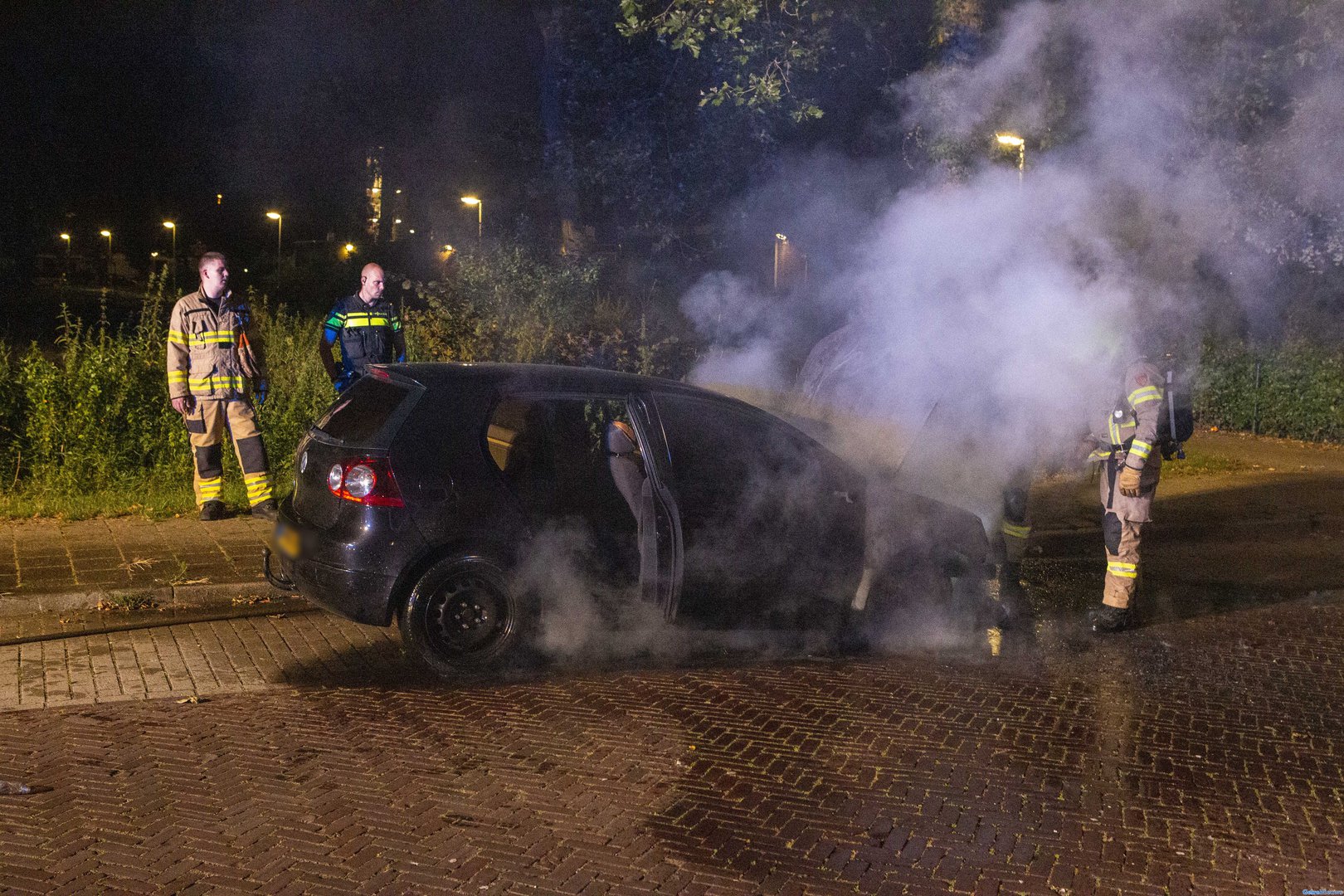 Opnieuw auto in brand in Arnhem, ditmaal weer in Presikhaaf