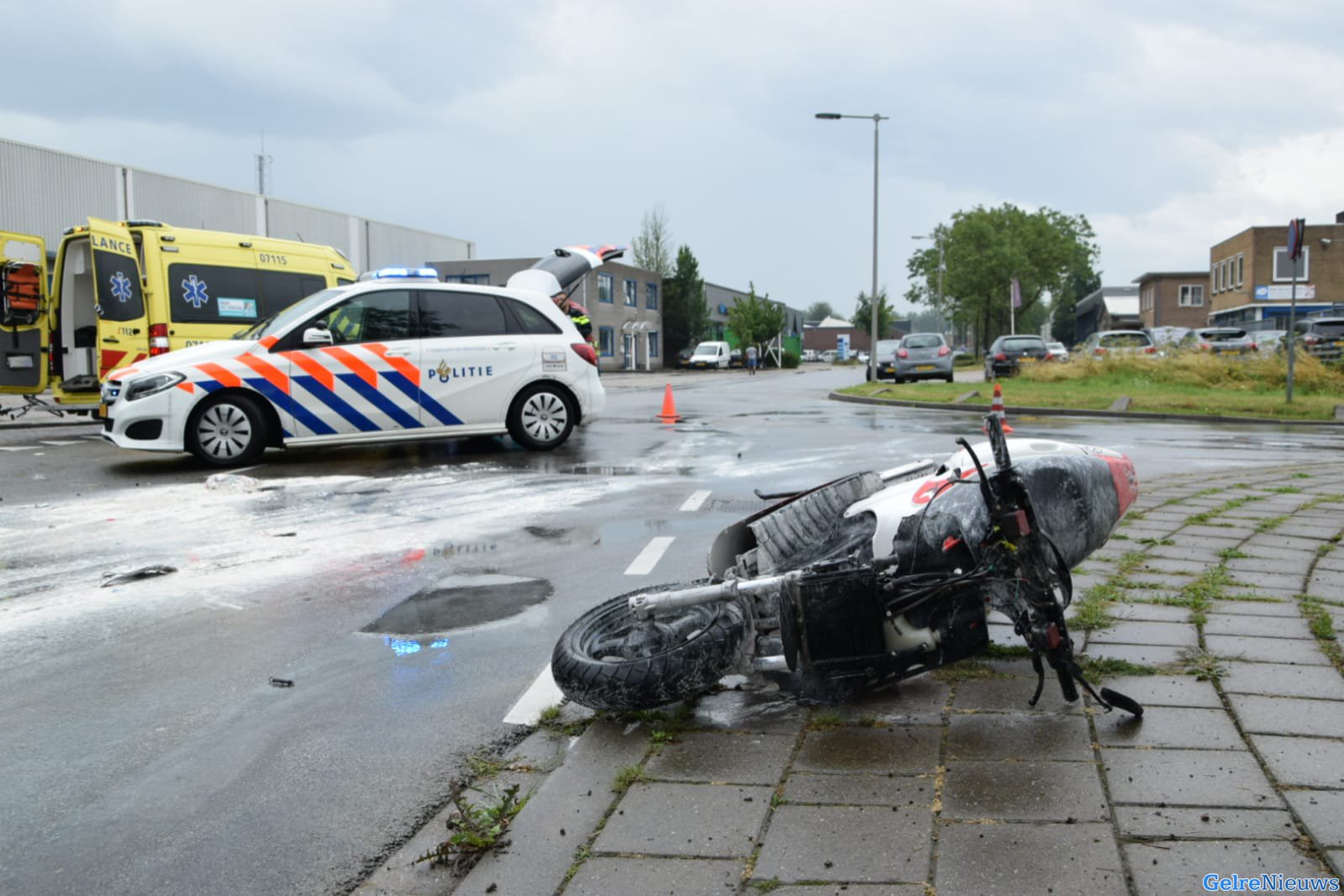Scooterrijder gewond bij ongeval in Arnhem