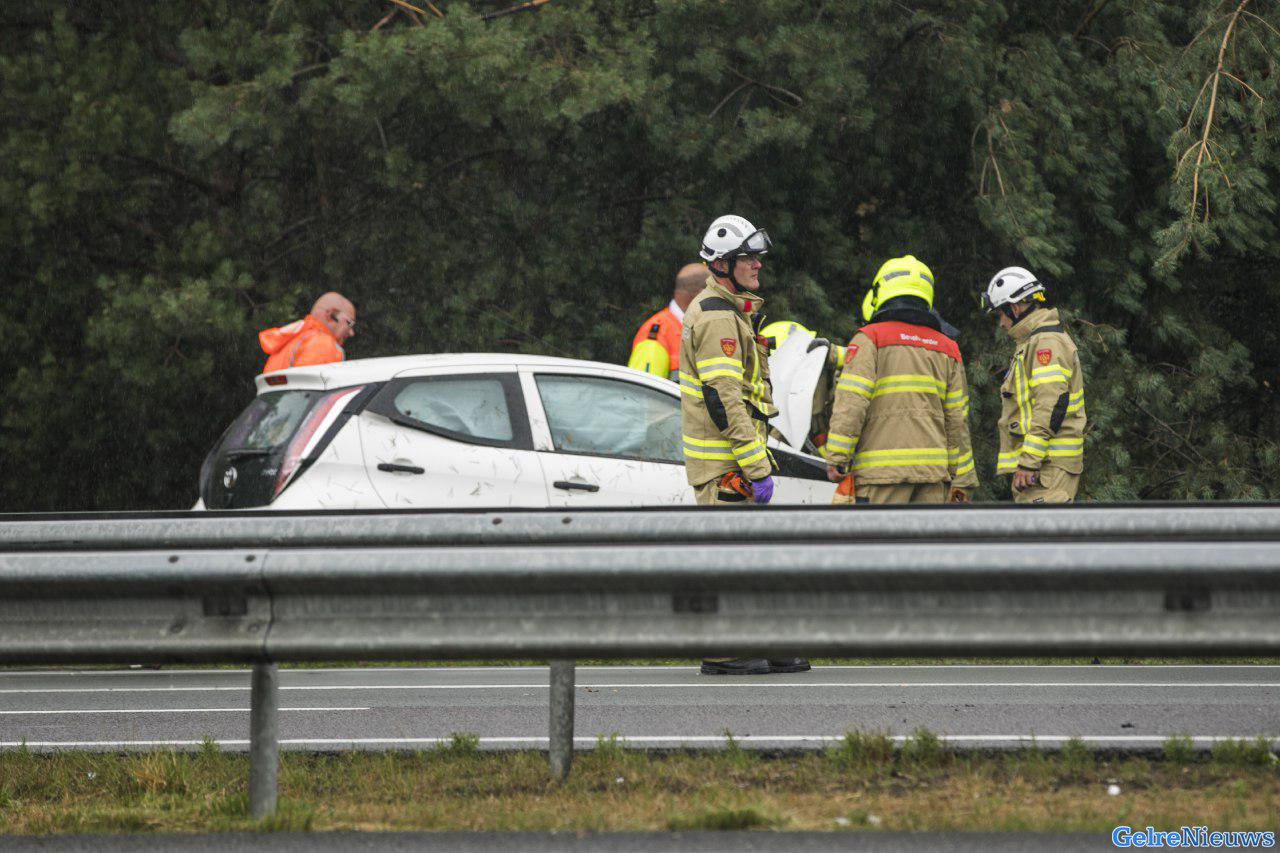 Urenlange vertraging op wegen rondom Arnhem