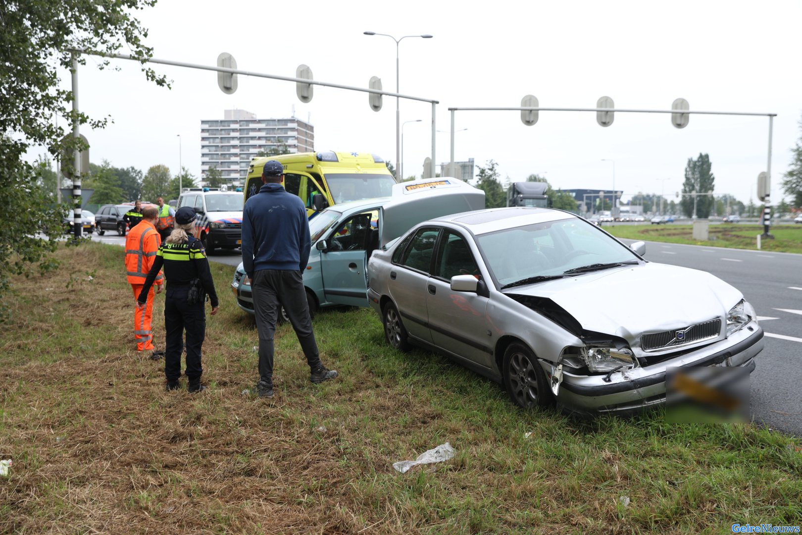 Verkeershinder na ongeval op knooppunt Velperbroek