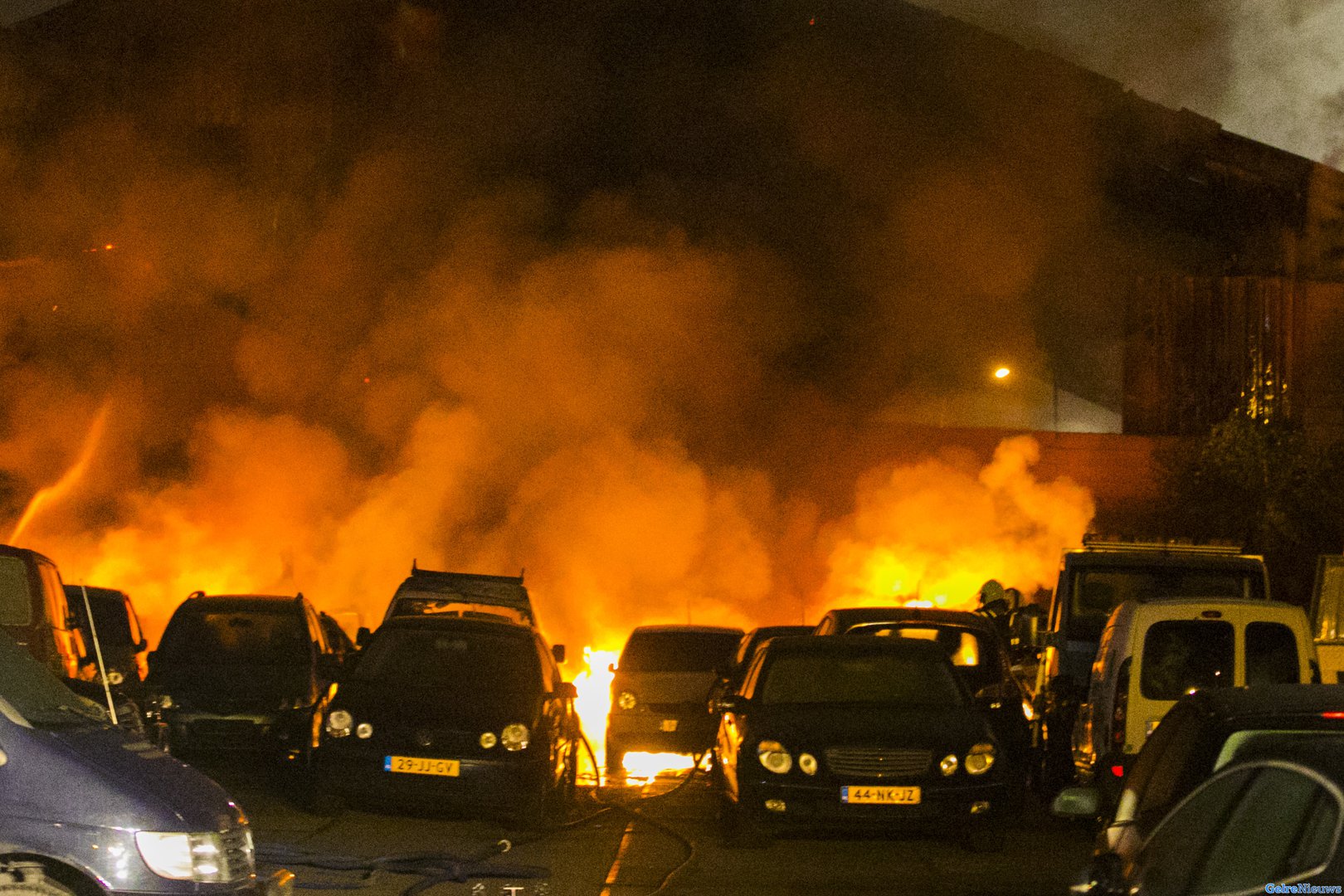 Forse brand op industrieterrein in Nijmegen