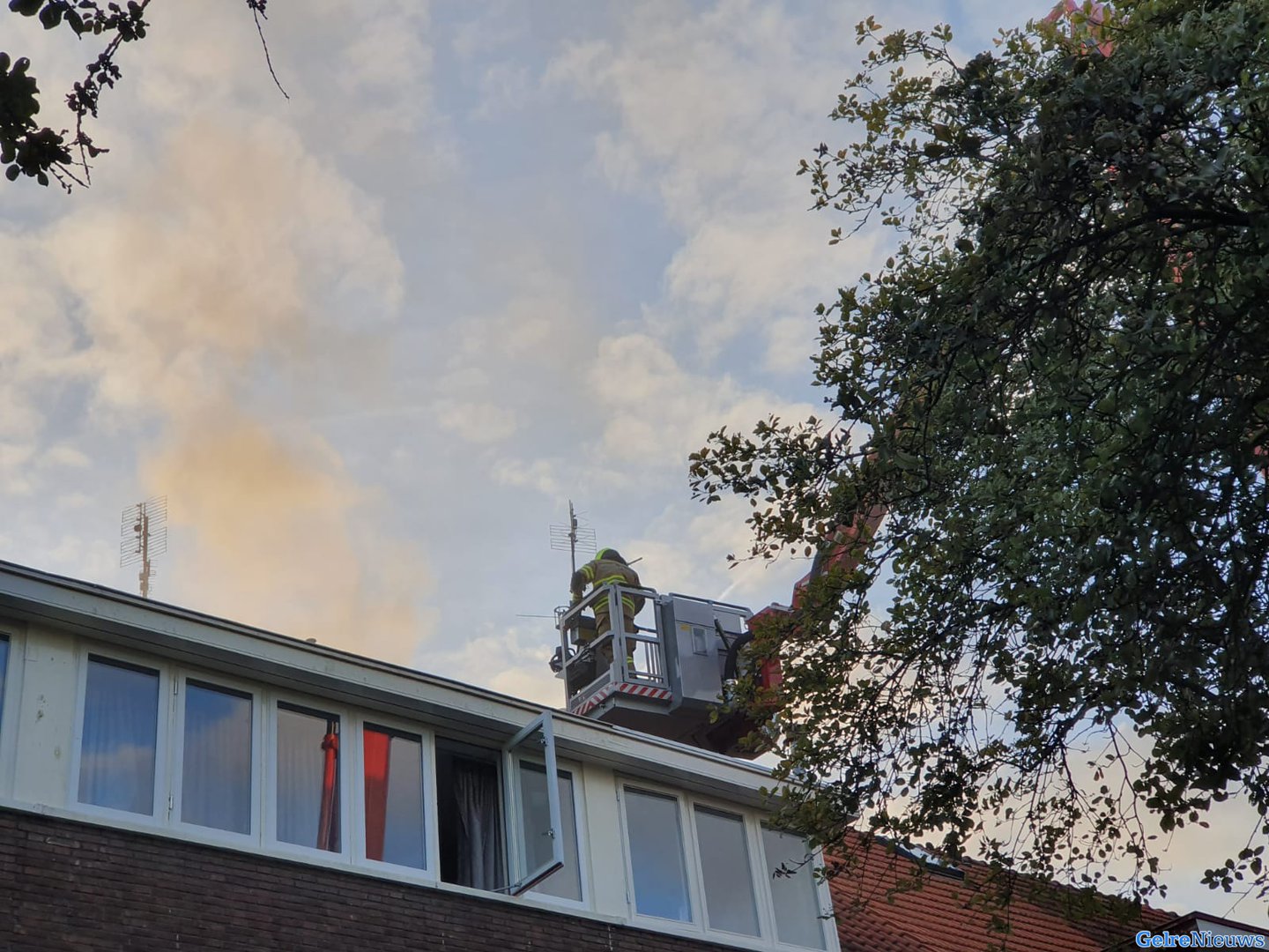 Schade na zolderbrand in Arnhem