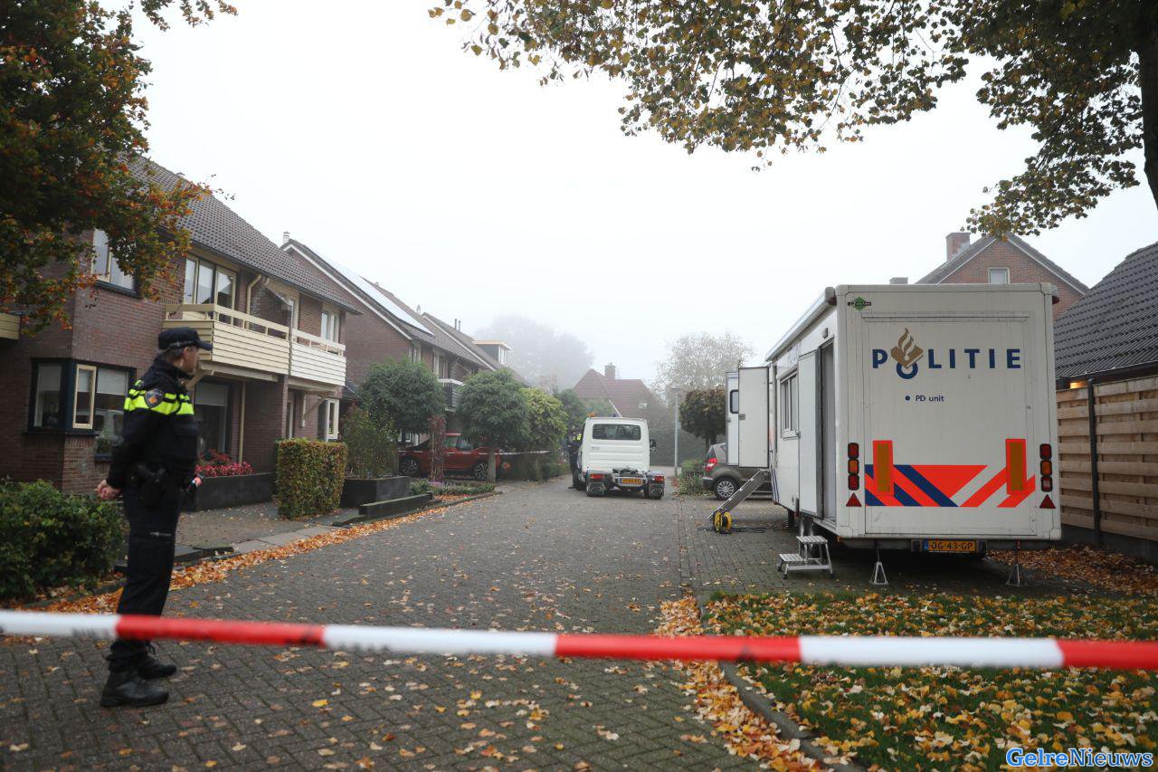 Twee lichamen aangetroffen in woning Hengelo