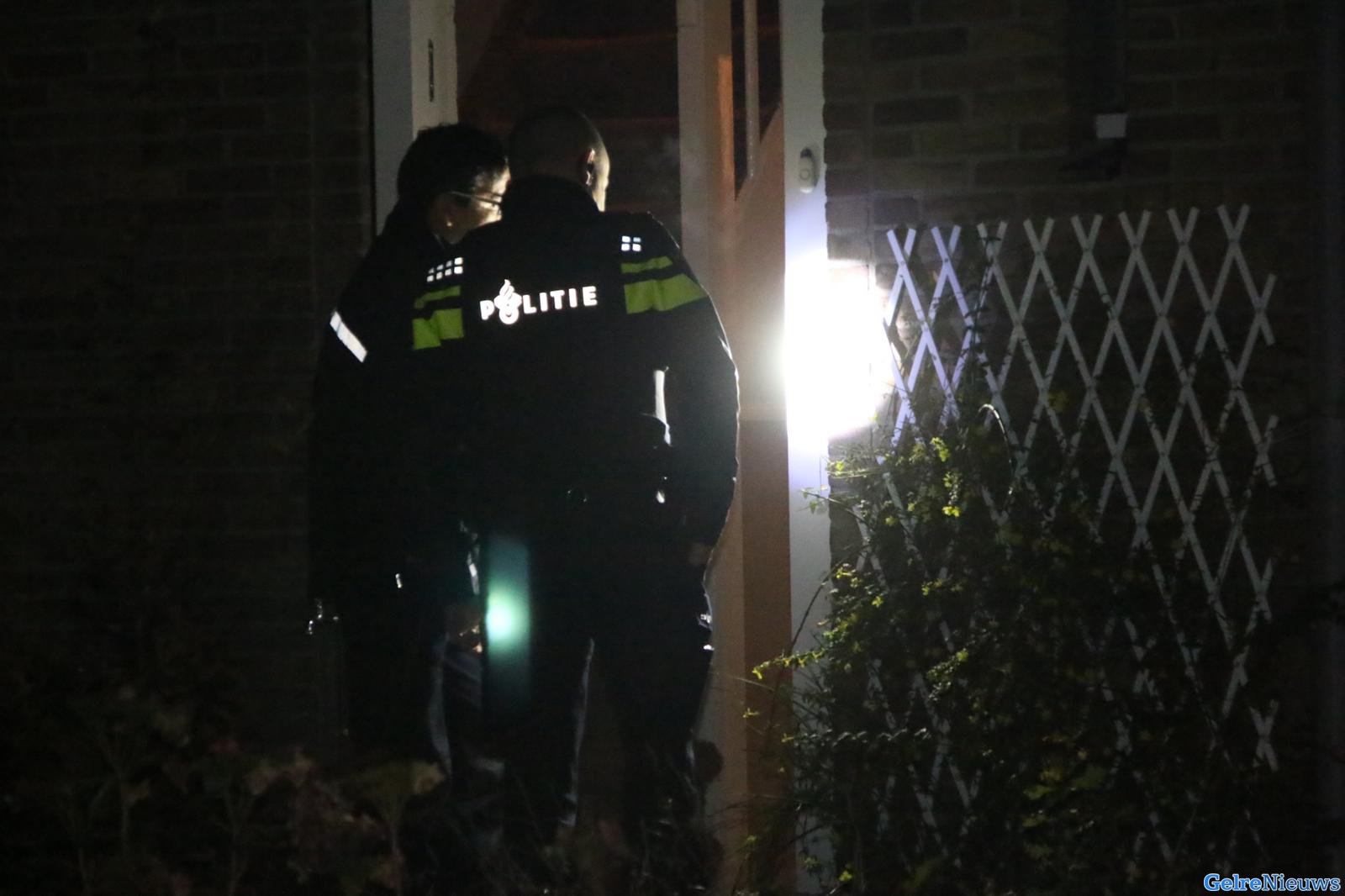 Meerdere schoten gelost op woning in Velp