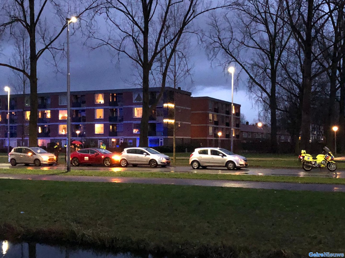 Verkeershinder en schade bij aanrijding in Arnhem