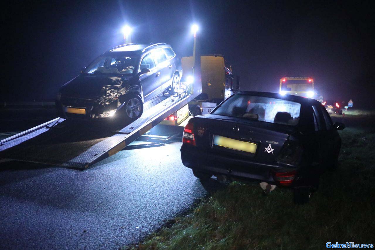 Lange file na kettingbotsing op de A12