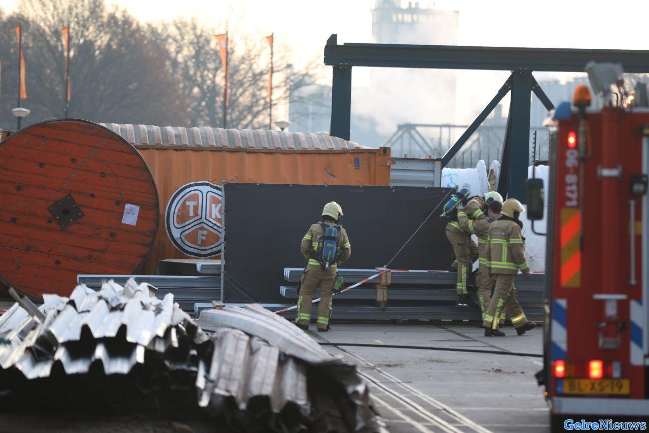 Persoon overleden na explosie bij bedrijf in Lochem
