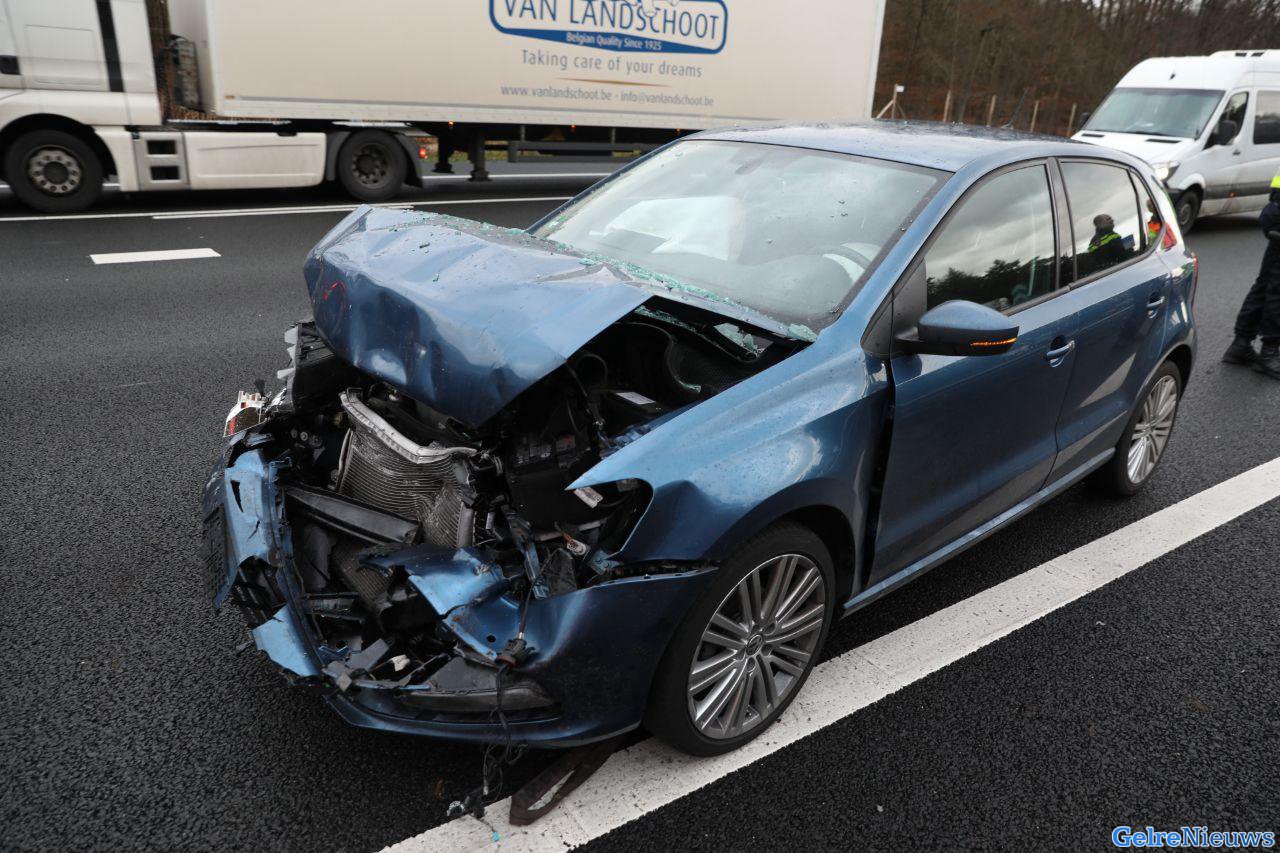 A12 deels afgesloten na ongeval: files op A12