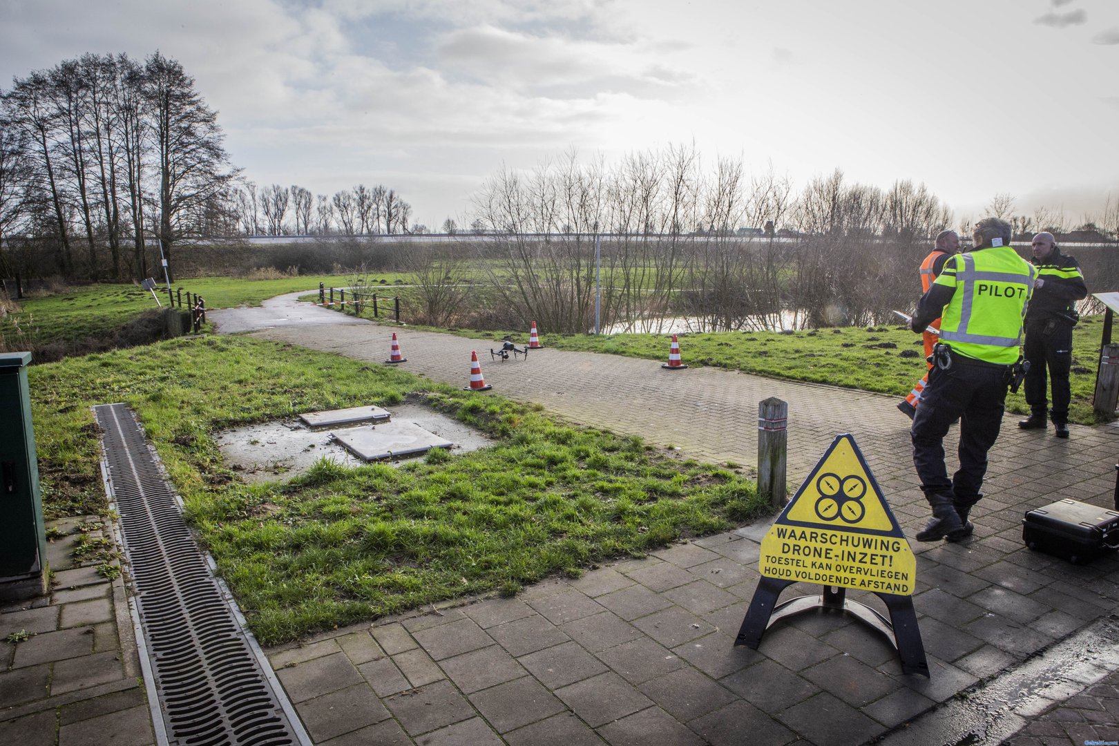 ‘Verdachten PI Zutphen dumpten kleding in Rheden’