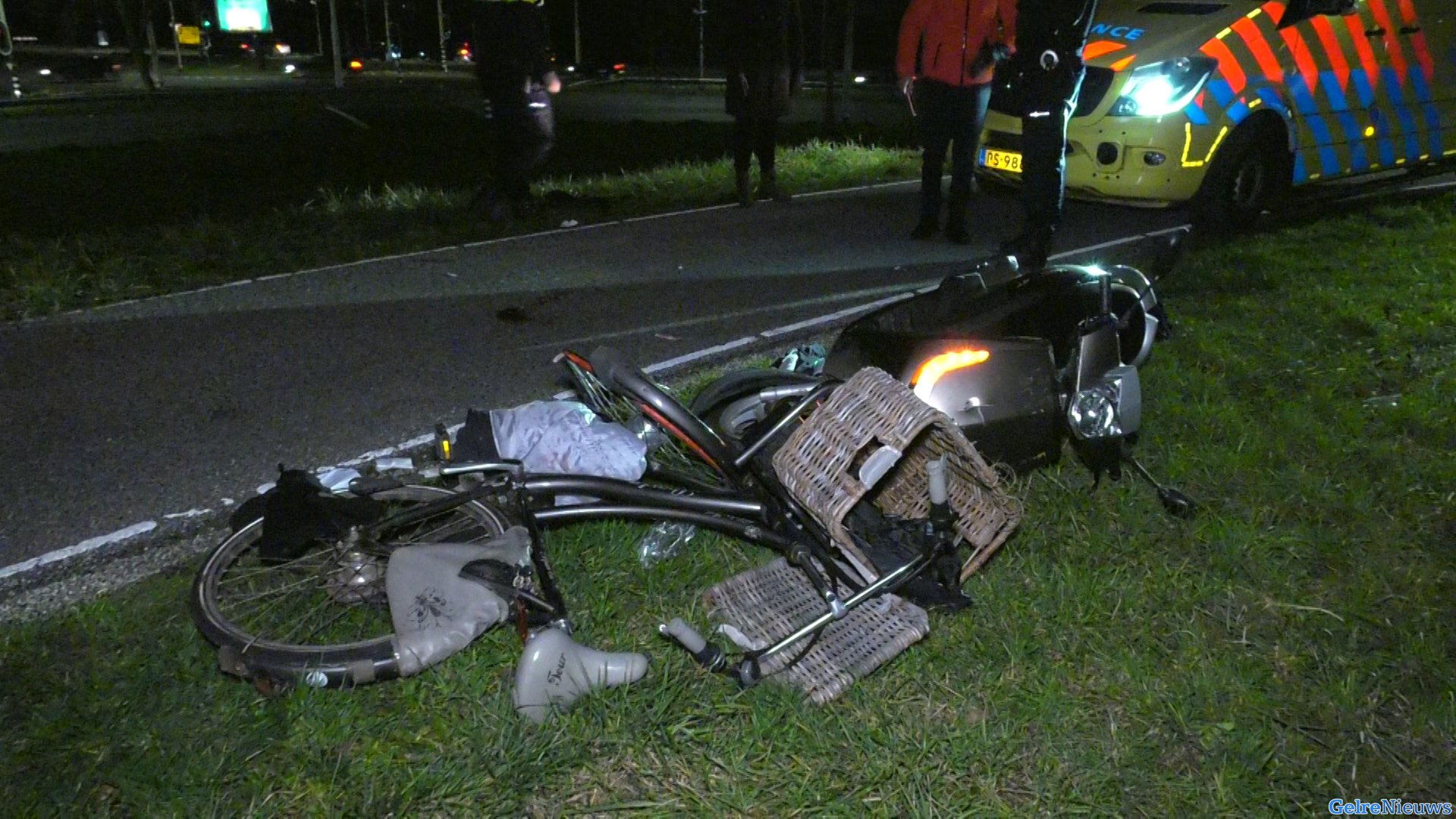 Bestuurder snorfiets overleden na aanrijding in Arnhem