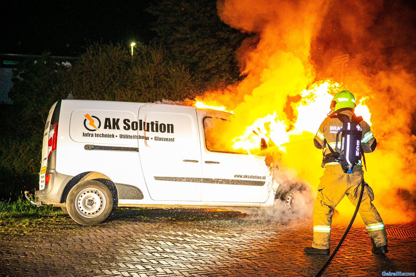 Wederom autobrand in Arnhem