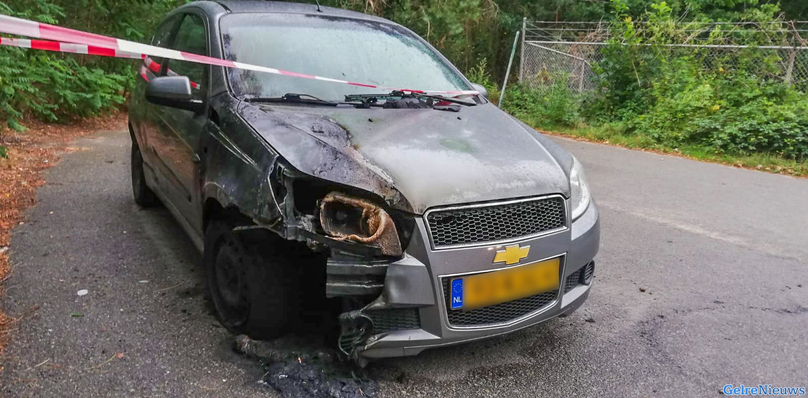 Auto in brand gestaan nabij voormalig kazerneterrein in Ede