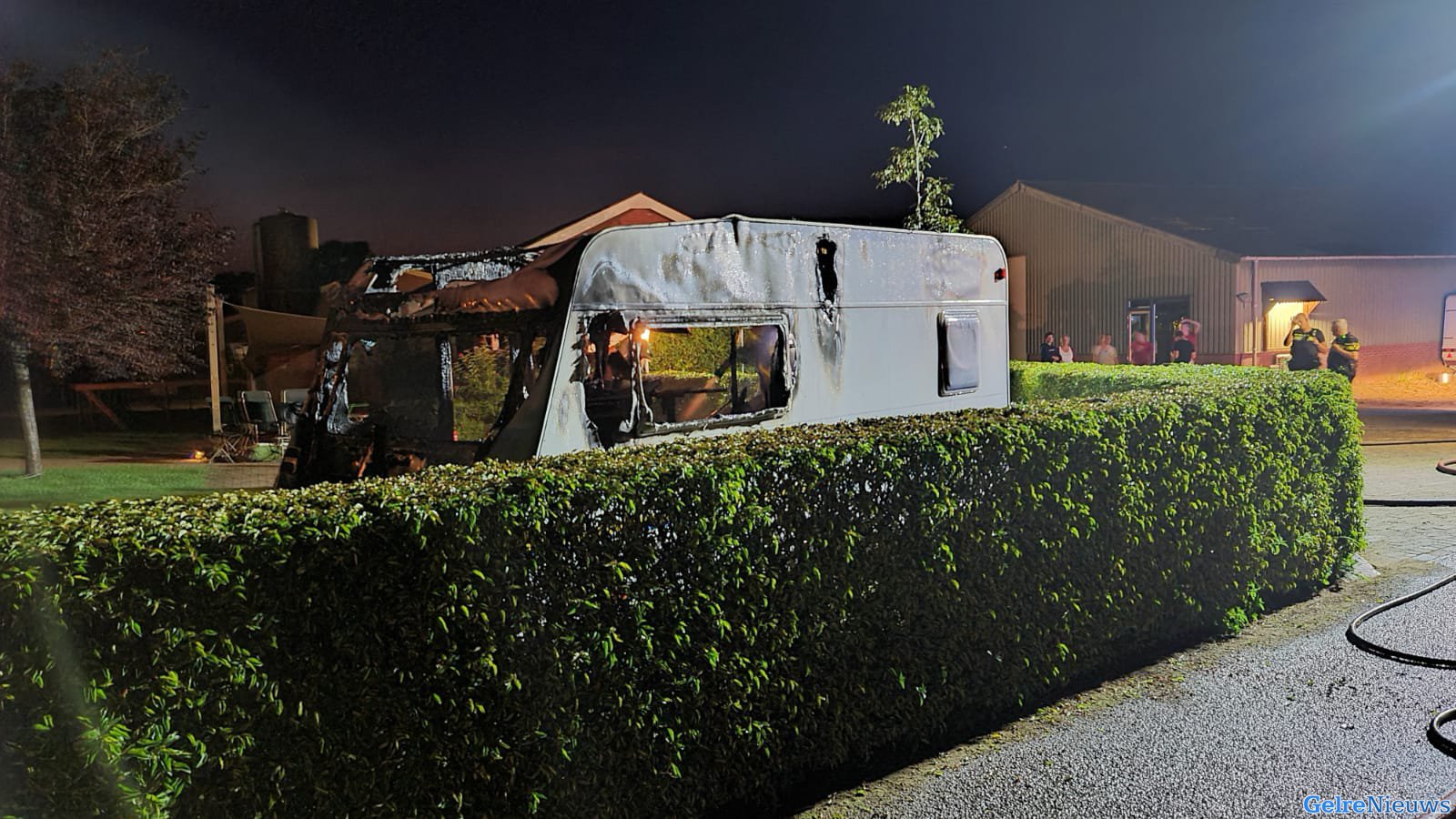 Caravan verwoest door brand in Wehl