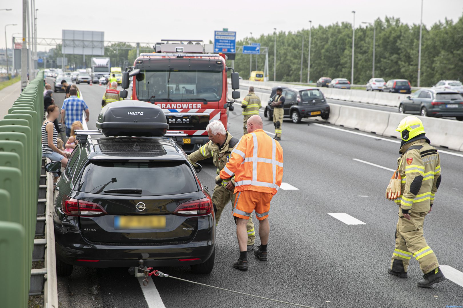 A12 bij Duiven nodige tijd dicht na ongeval