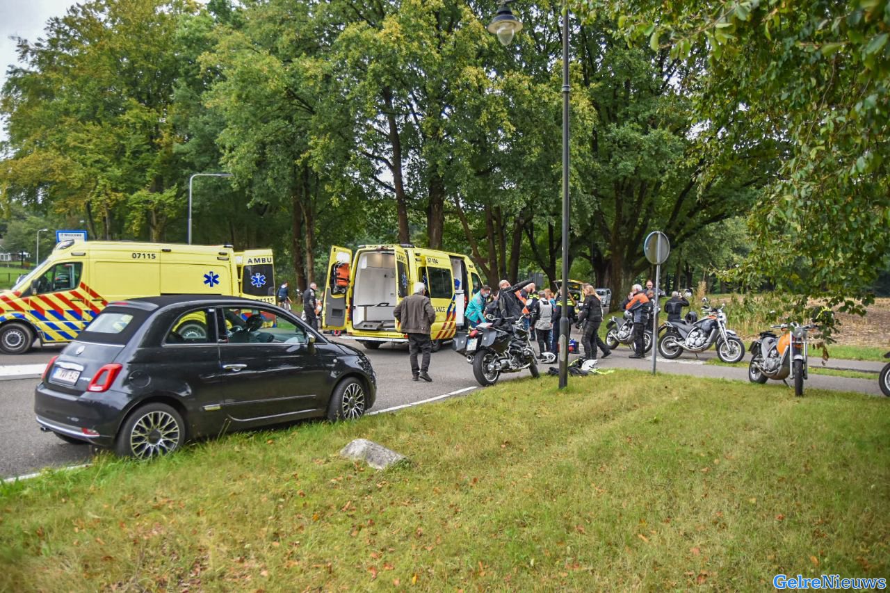 Twee gewonden bij ongeval, veroorzaker er vandoor