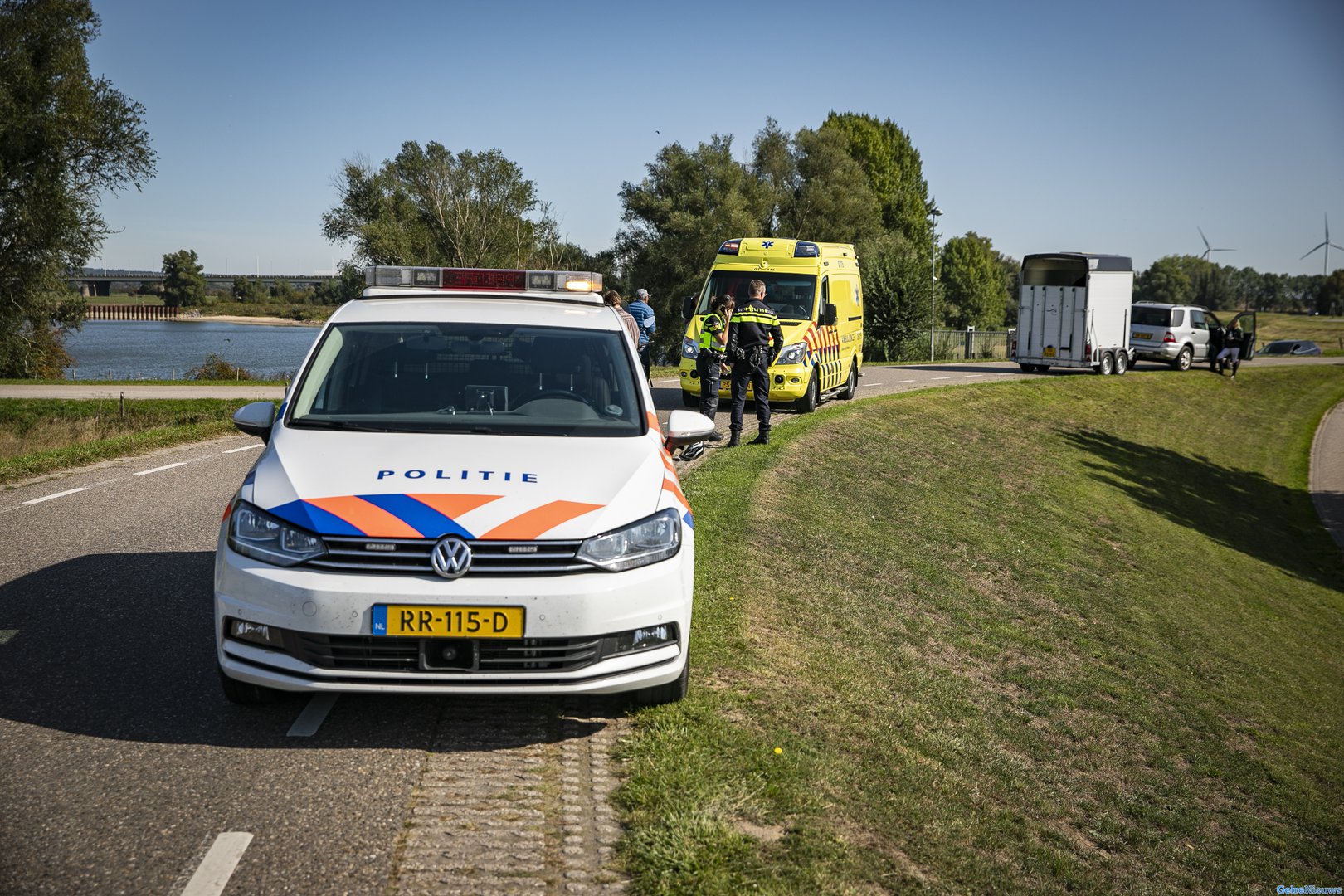 Vrouw gewond bij aanrijding op IJsseldijk Westervoort