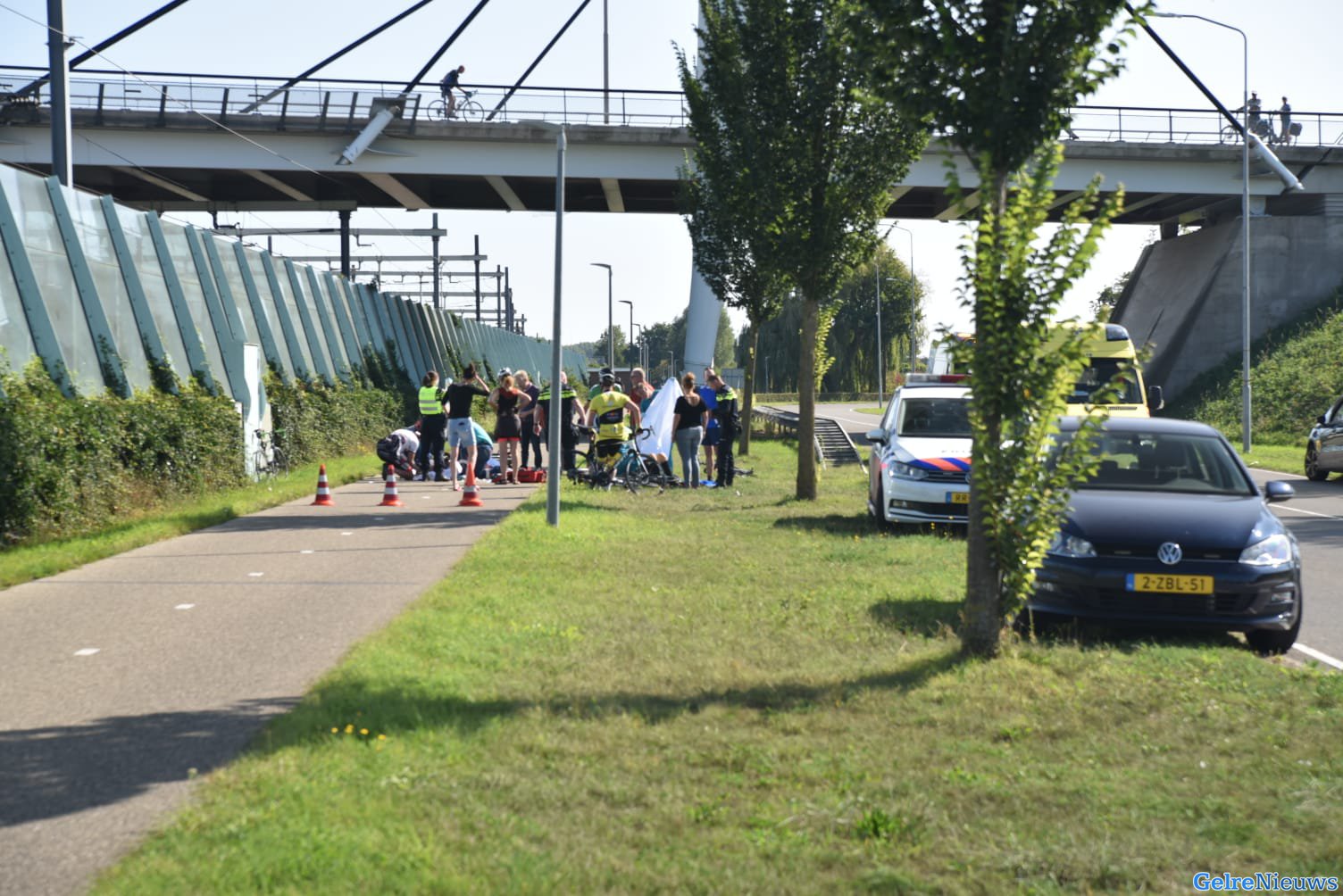 Botsing tussen wielrenners: twee zwaargewonden