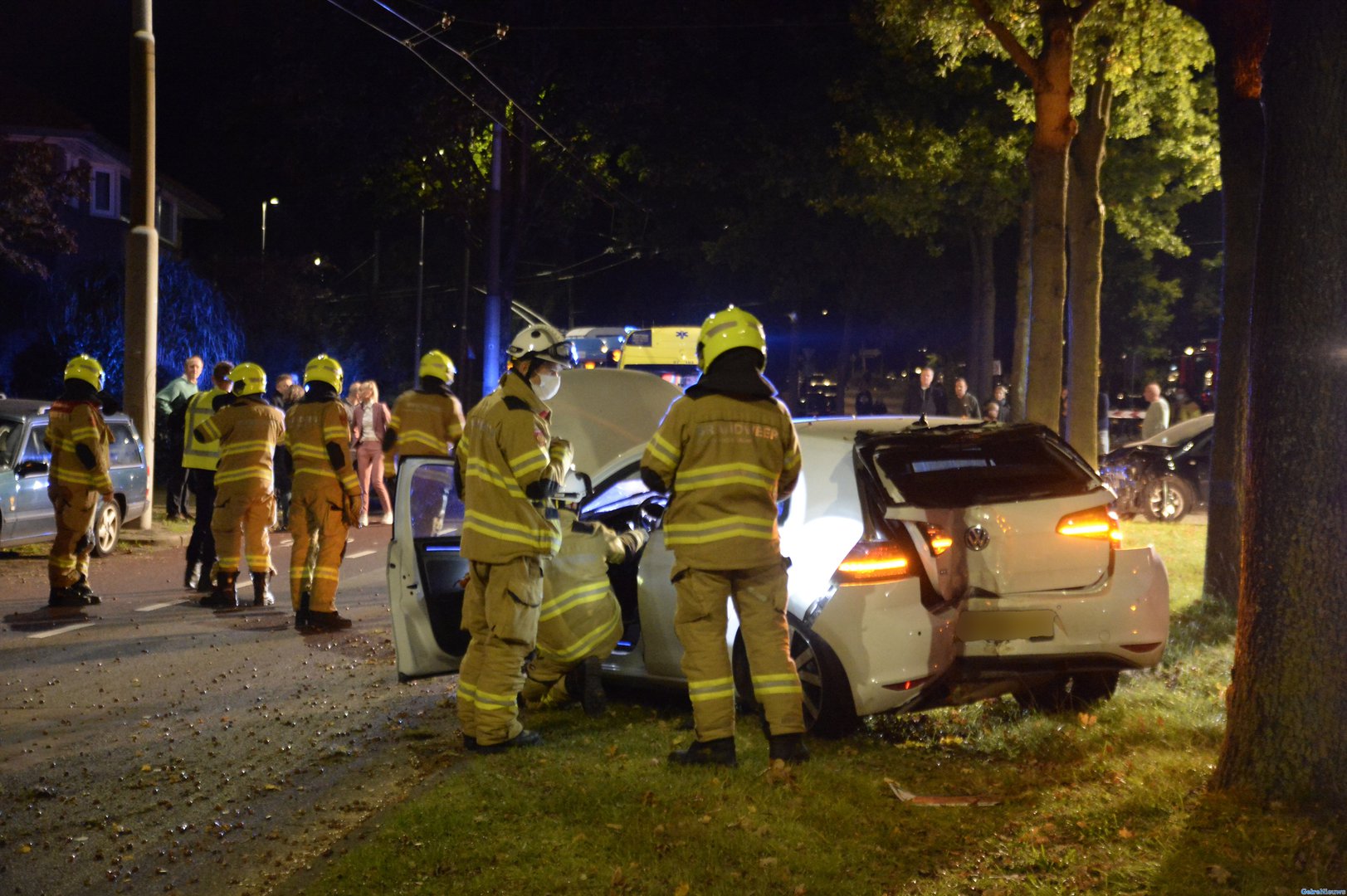 Flink ongeval in Arnhem, bestuurder gewond