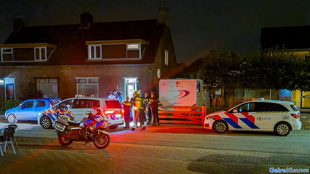 Arrestatieteam houdt man aan in Gaanderen