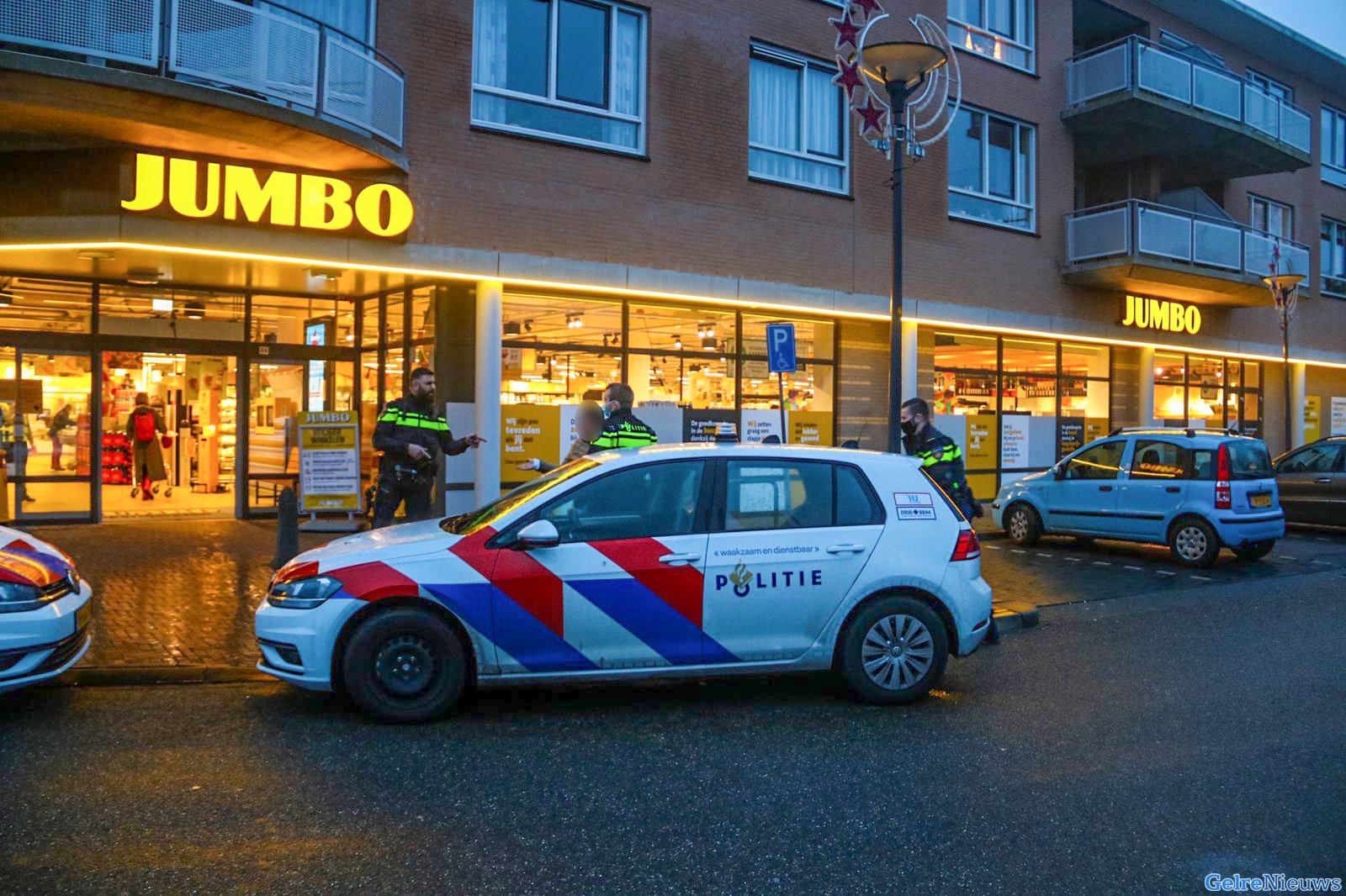 Winkeldievegge aangehouden bij de Jumbo in Dieren