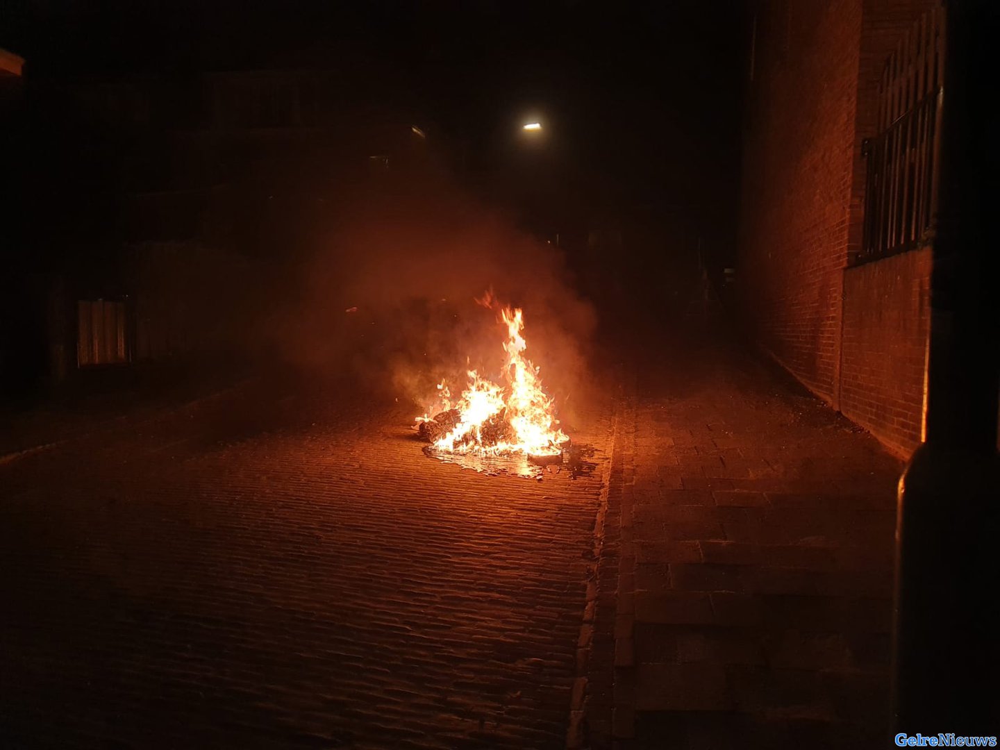 Opnieuw een containerbrand op Arnhemse wijk Geitenkamp