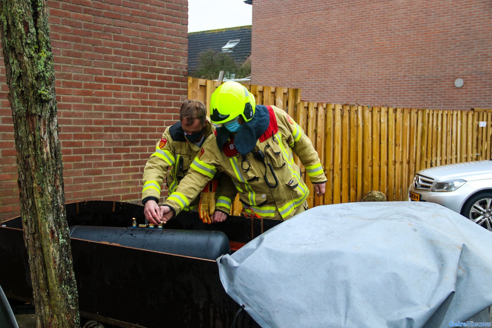 Straat deels afgesloten na lekkende LPG-tank in Doesburg
