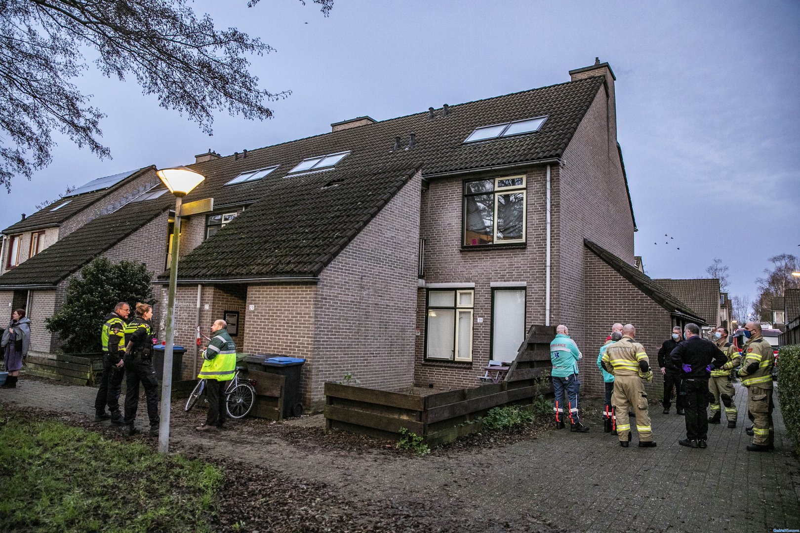 Explosief afgegaan bij voordeur van woning Arnhem
