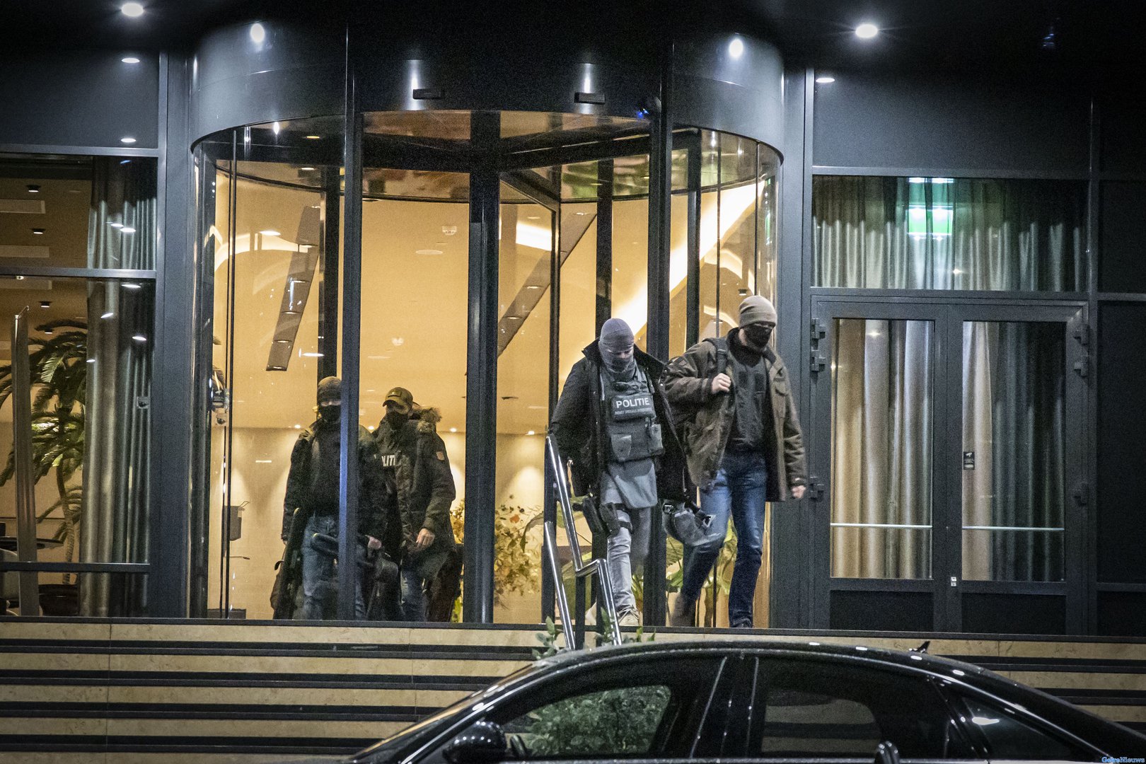 Twee arrestaties na schietpartij, inval in Duiven